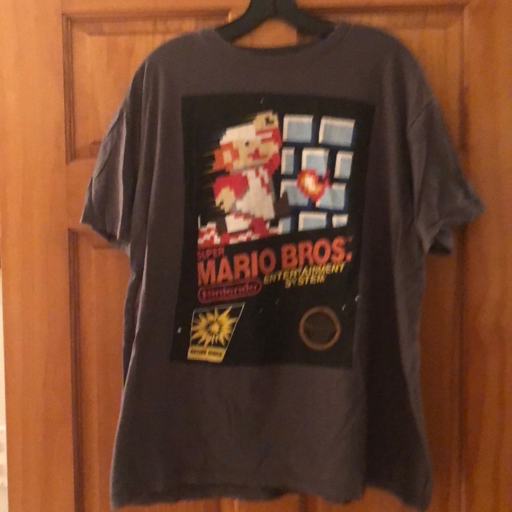 Super Mario Bros tee